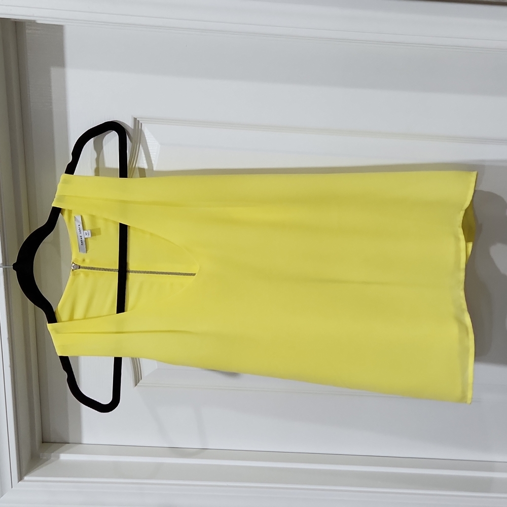 Yellow, zip back, tank, size M